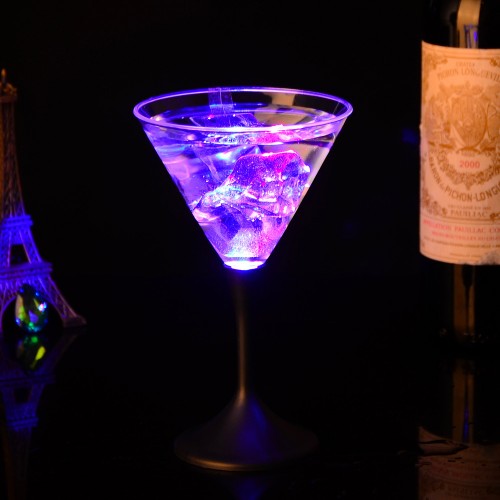 Glowing LED Champagne Cocktail Goblet Glass Bar Club Beverage Cup Night Light Cup
